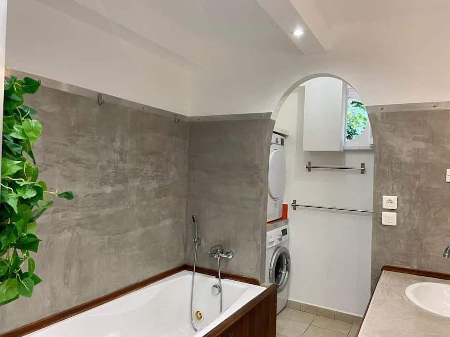 Superbe Logement Au Vallon Des Auffes Marsella Exterior foto